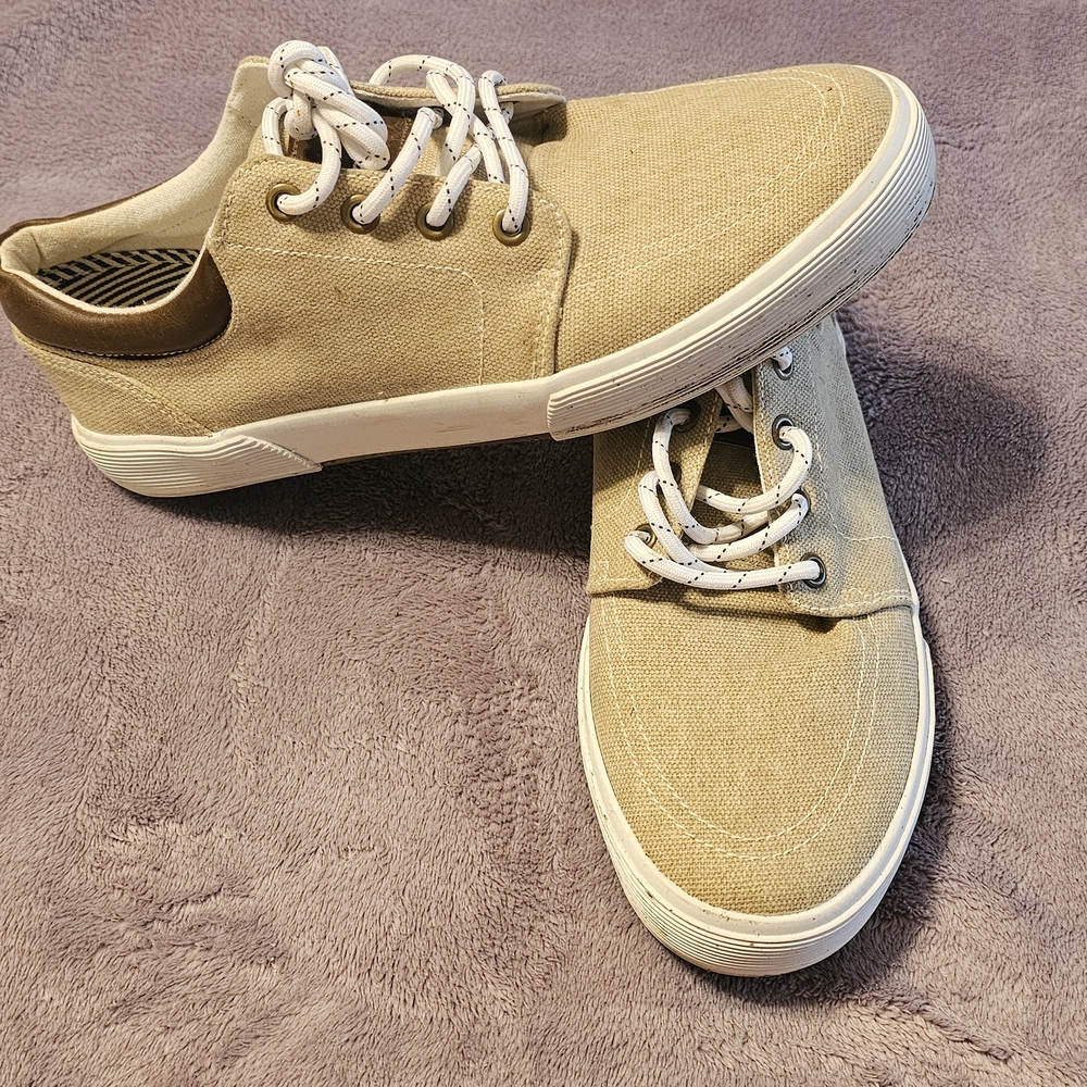 St. John's Bay Beige Canvas Sneakers
